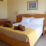 Coloma Apartments Pefkos